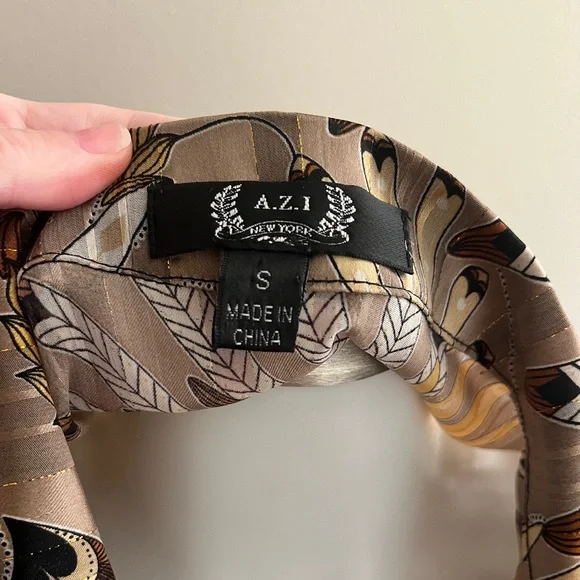 AZI New York Shimmery Button Up Long Sleeve Blouse, Sz S - Picture 5 of 6